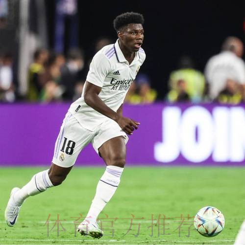 皇马可召回阿拉维斯的马林 或让琼阿梅尼客串中卫 皇马可召回阿拉维斯的马林 或让琼阿梅尼客串中卫